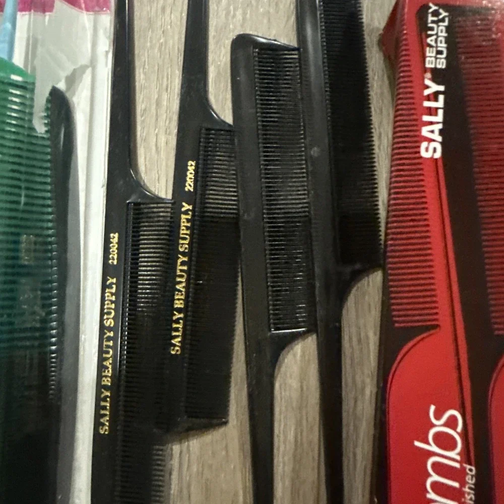 Vintage Studio Beauty‎ & Sally Beauty 220020 18 piece comb set